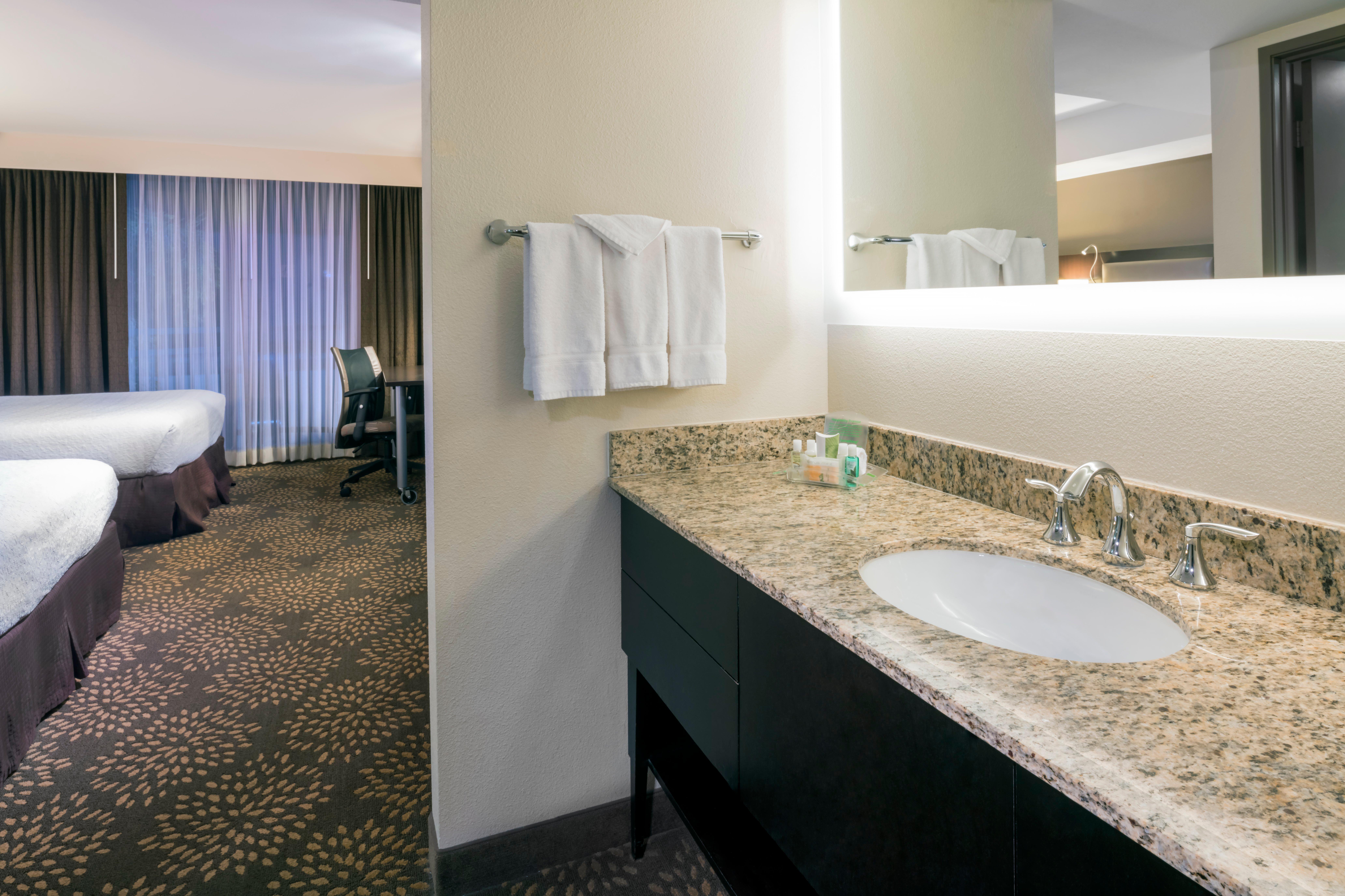 Holiday Inn And Suites Phoenix Airport North By Ihg Екстериор снимка