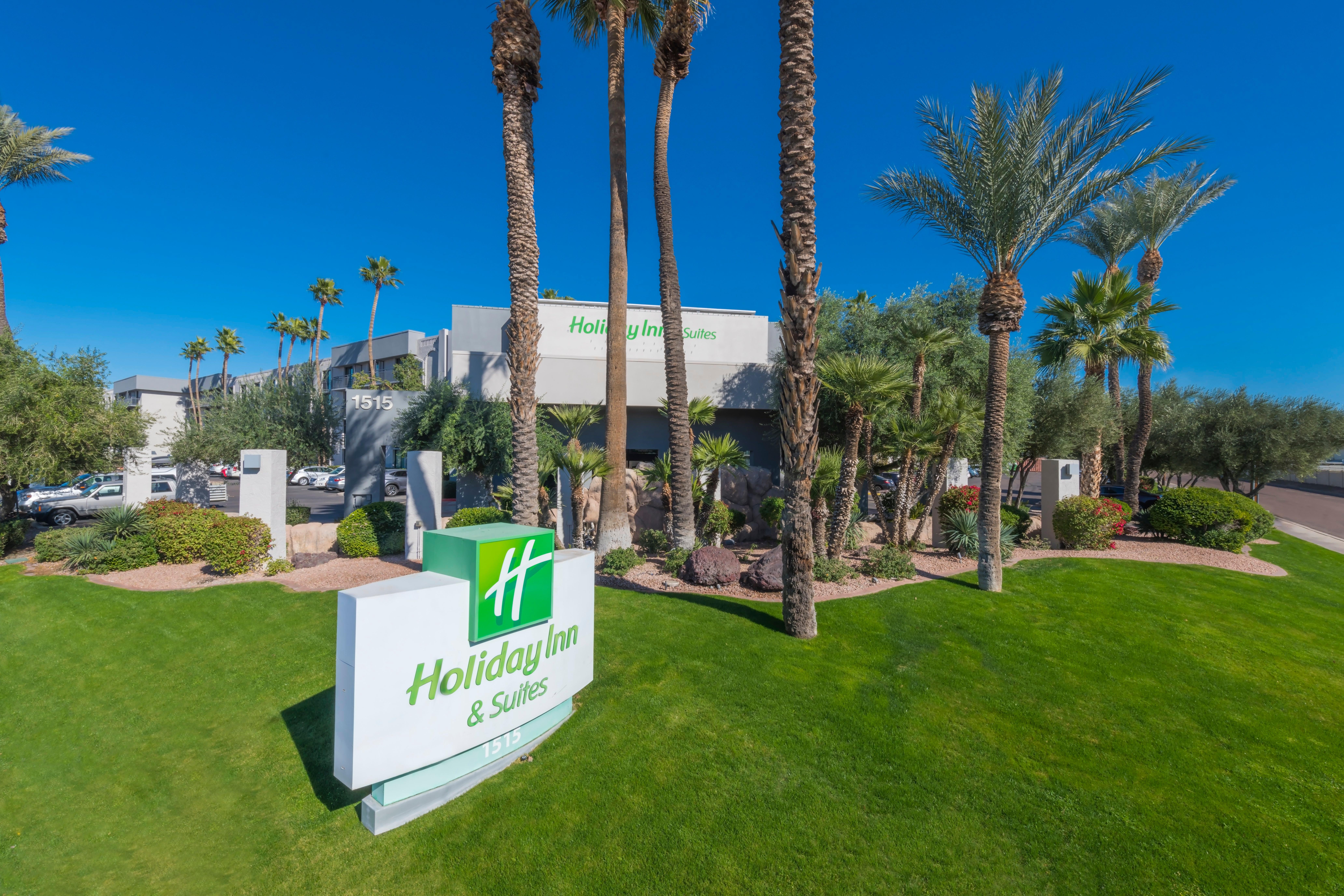Holiday Inn And Suites Phoenix Airport North By Ihg Екстериор снимка