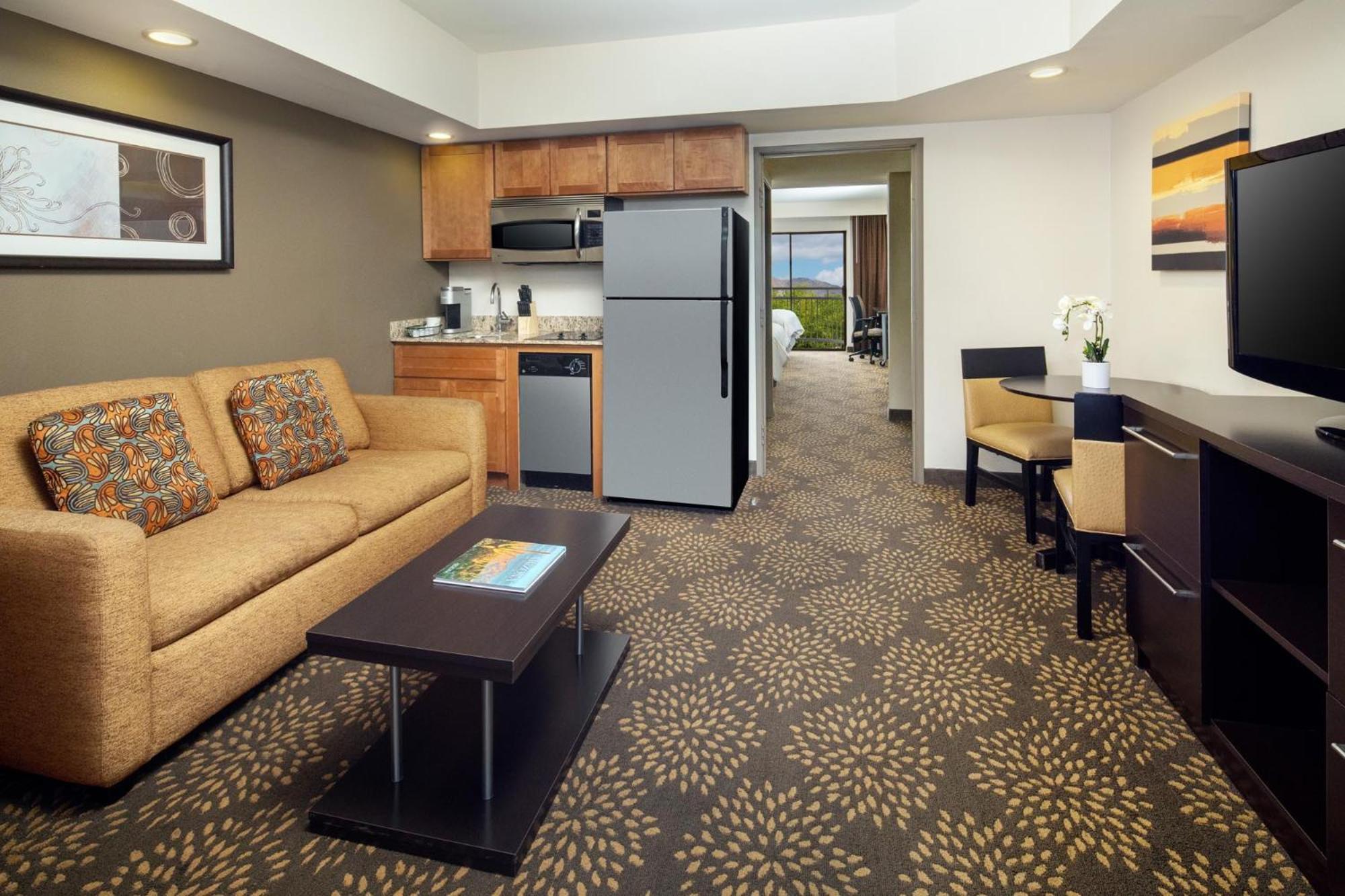 Holiday Inn And Suites Phoenix Airport North By Ihg Екстериор снимка